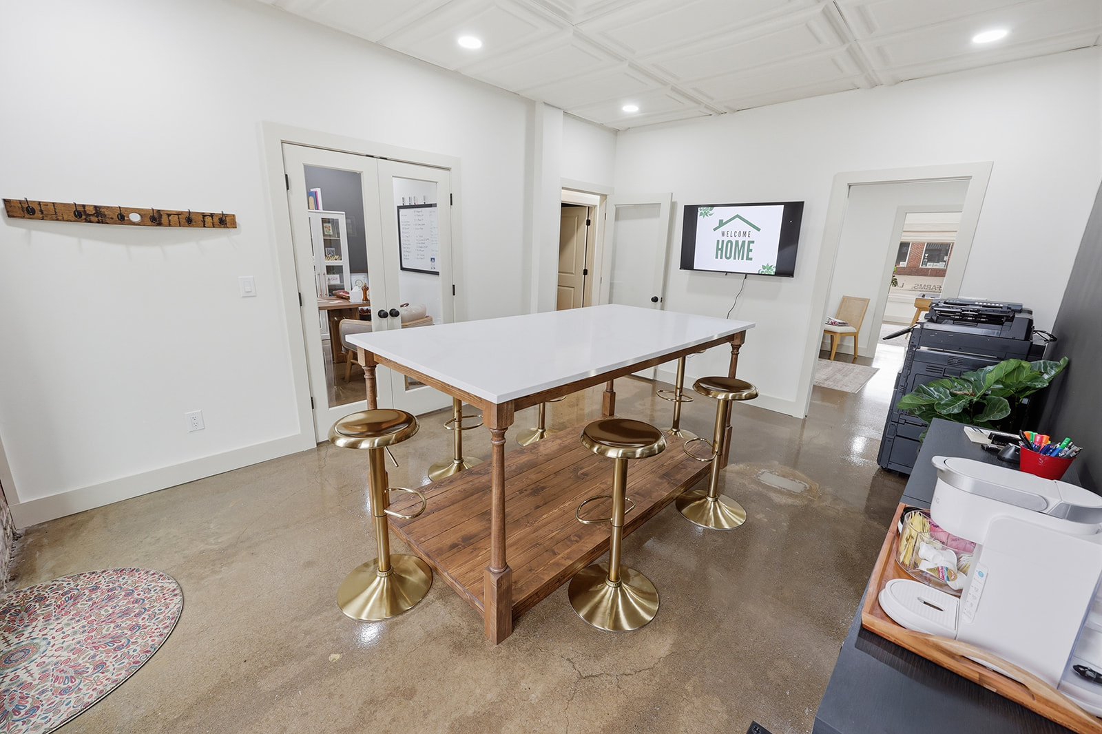 206 S. Main — right in the heart of downtown