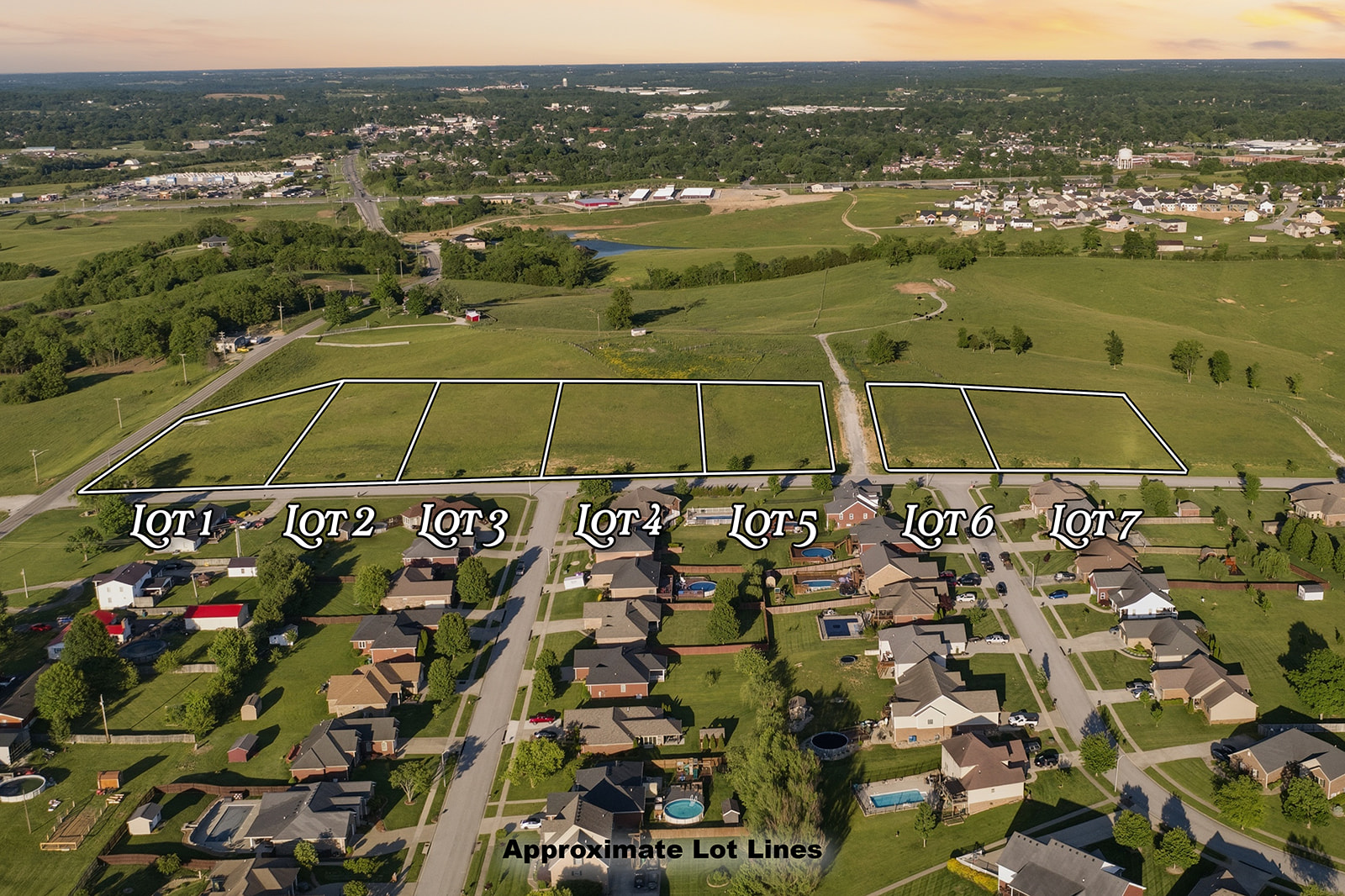 Aerial photo of Lot 3 — 1.00-acre homesite for sale in The Overlook subdivision, Lawrenceburg, KY $84,900